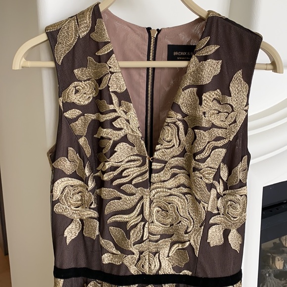 Dress - Picture 2 of 7